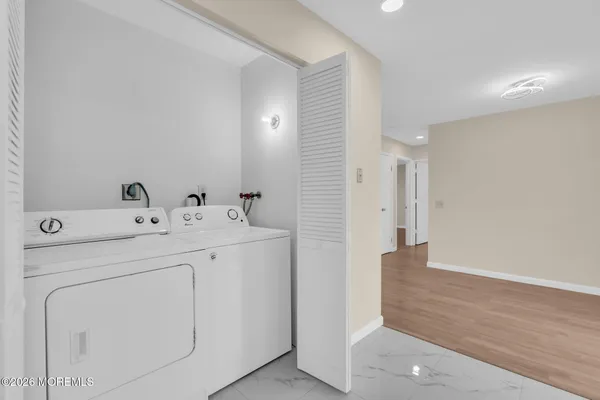 $325,000 | 10 Maine Court, Unit 734, Matawan, NJ 07747