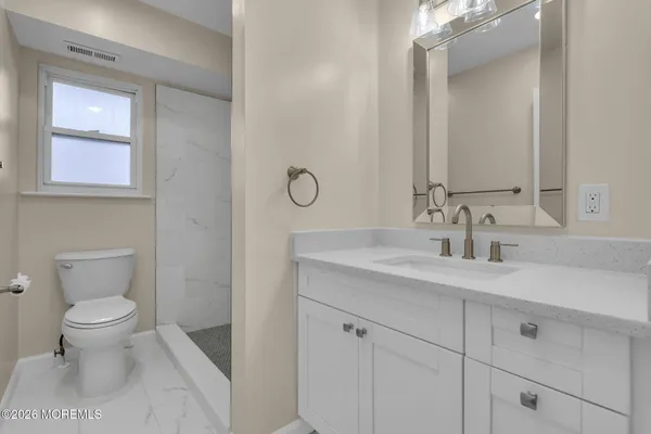 $325,000 | 10 Maine Court, Unit 734, Matawan, NJ 07747