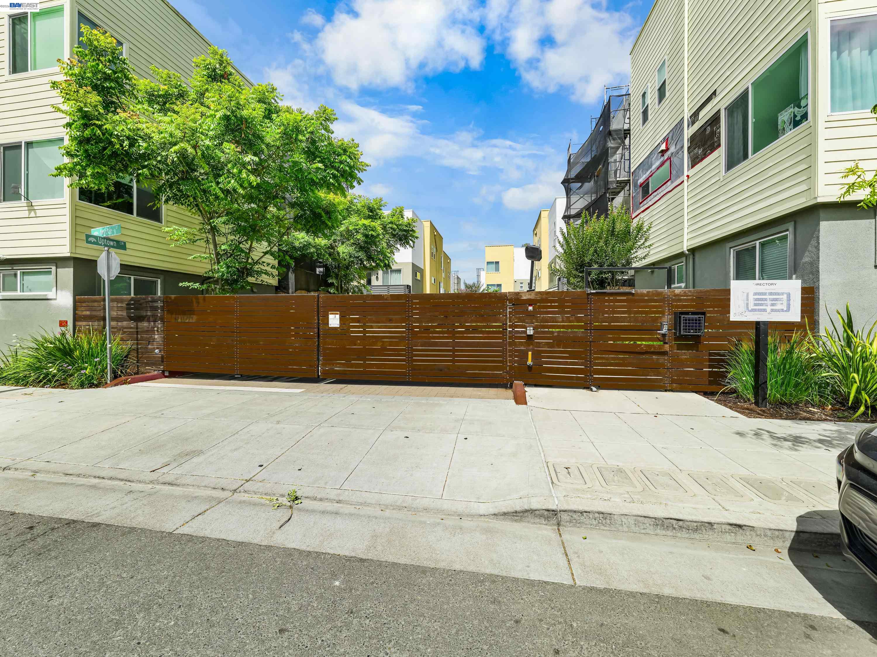 2309 Myrtle Street Oakland, CA 94607 - Photo 4 of 56