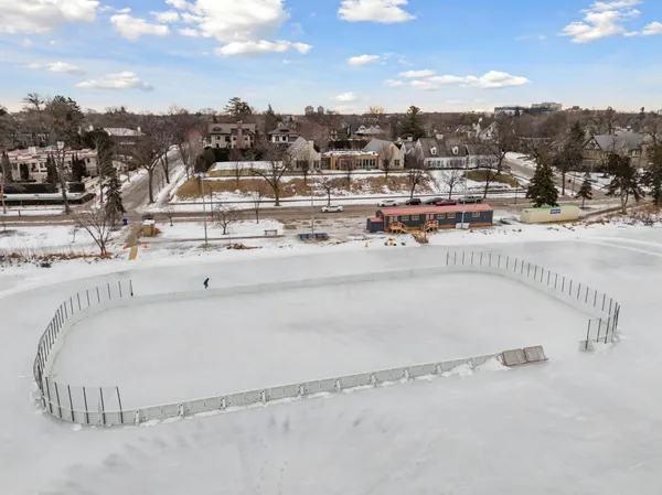 $7,990,000 | 2505 Lake Of The Isles Parkway East, Minneapolis, MN 55405