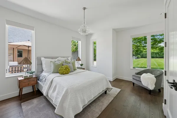 $7,990,000 | 2505 Lake Of The Isles Parkway East, Minneapolis, MN 55405