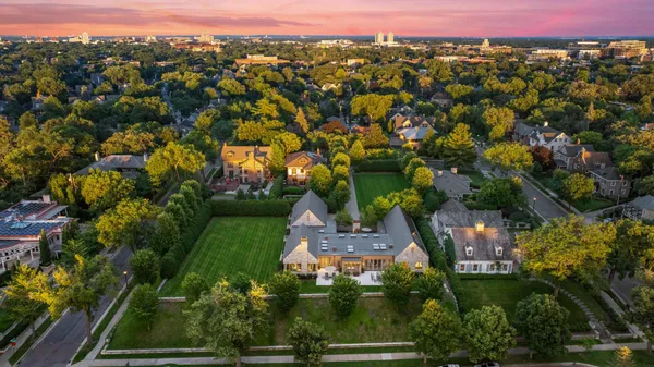 $7,990,000 | 2505 Lake Of The Isles Parkway East, Minneapolis, MN 55405