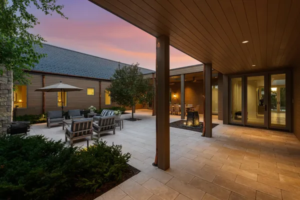 $7,990,000 | 2505 Lake Of The Isles Parkway East, Minneapolis, MN 55405