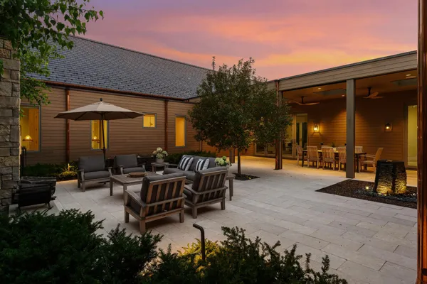 $7,990,000 | 2505 Lake Of The Isles Parkway East, Minneapolis, MN 55405