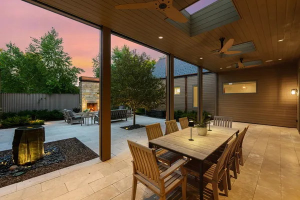 $7,990,000 | 2505 Lake Of The Isles Parkway East, Minneapolis, MN 55405