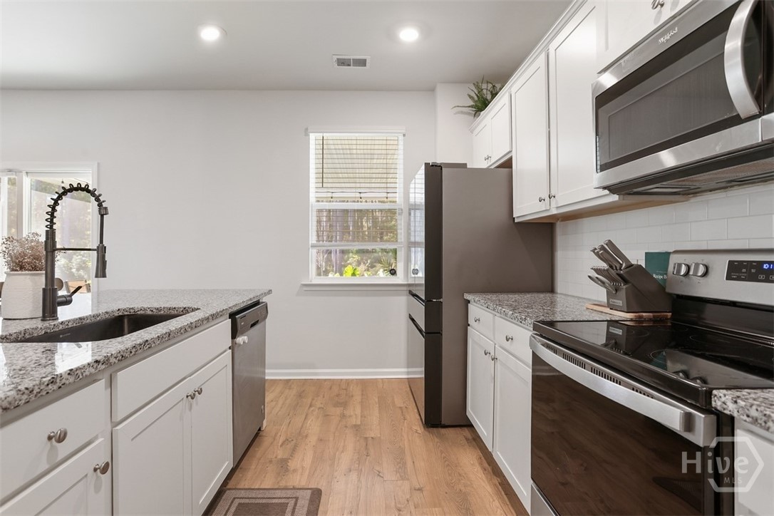 122 Charles Lane Pooler, GA 31322 - Photo 13 of 65