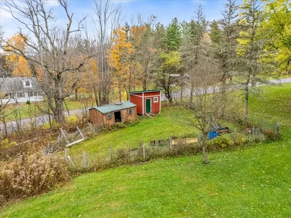 $179,900 | 759 Hotchkiss Hill Road, Greene, NY 13778
