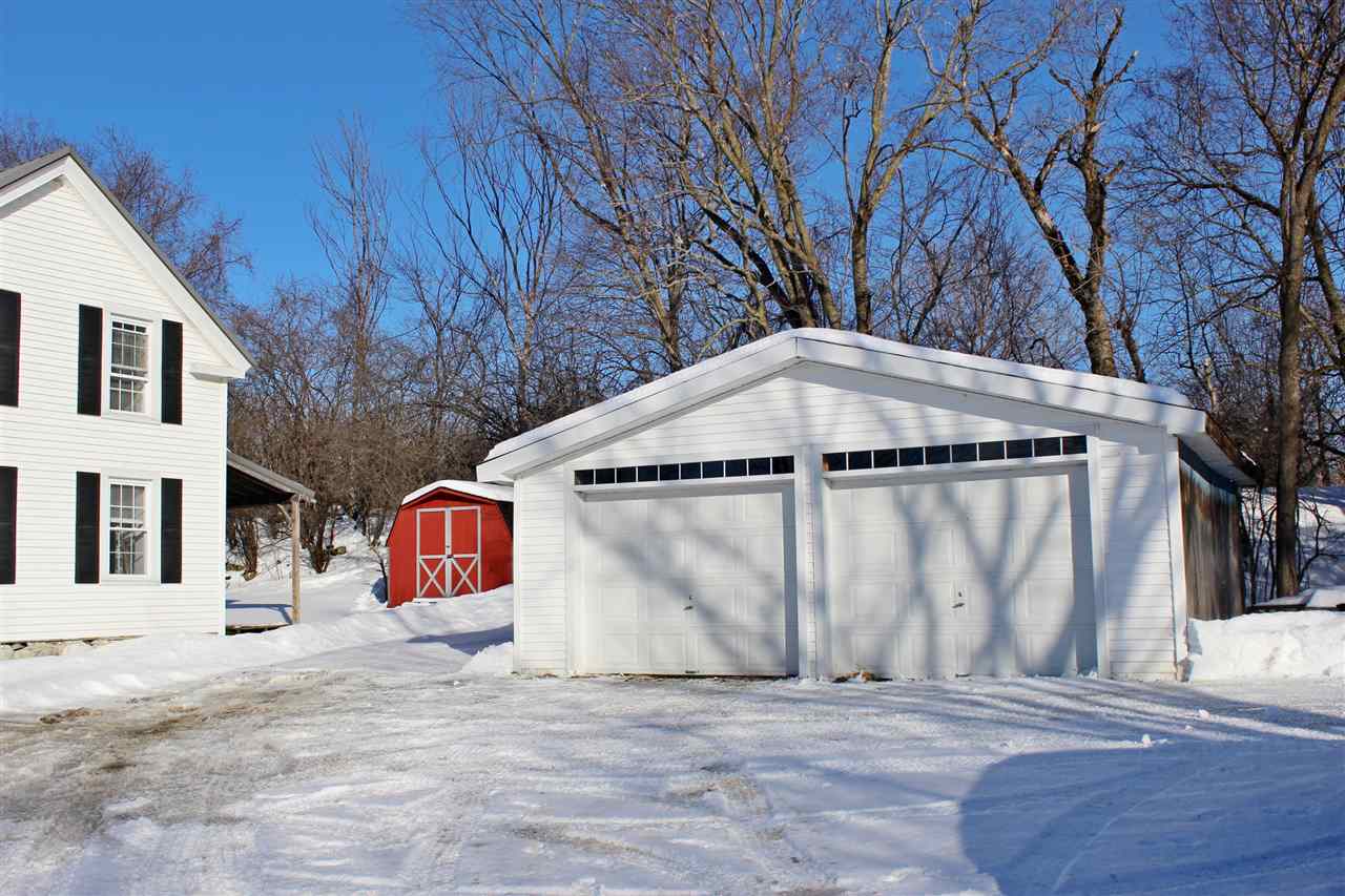 577 Dewey Road Salisbury, VT 05769 - Photo 3 of 21