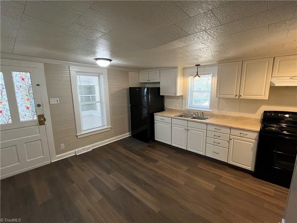 3912 Overdale Road Winston-Salem, NC 27107 - Photo 13 of 26