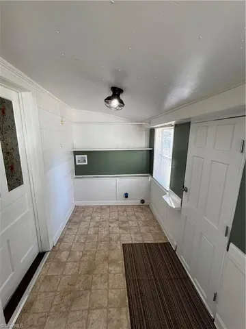 $995 | 3912 Overdale Road, Winston-Salem, NC 27107