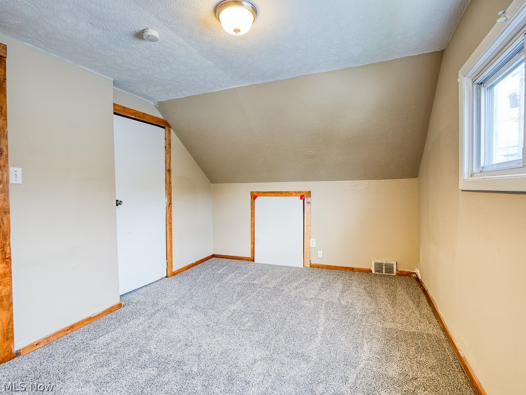 6025 Smith Road Brook Park, OH 44142 - Photo 26 of 35