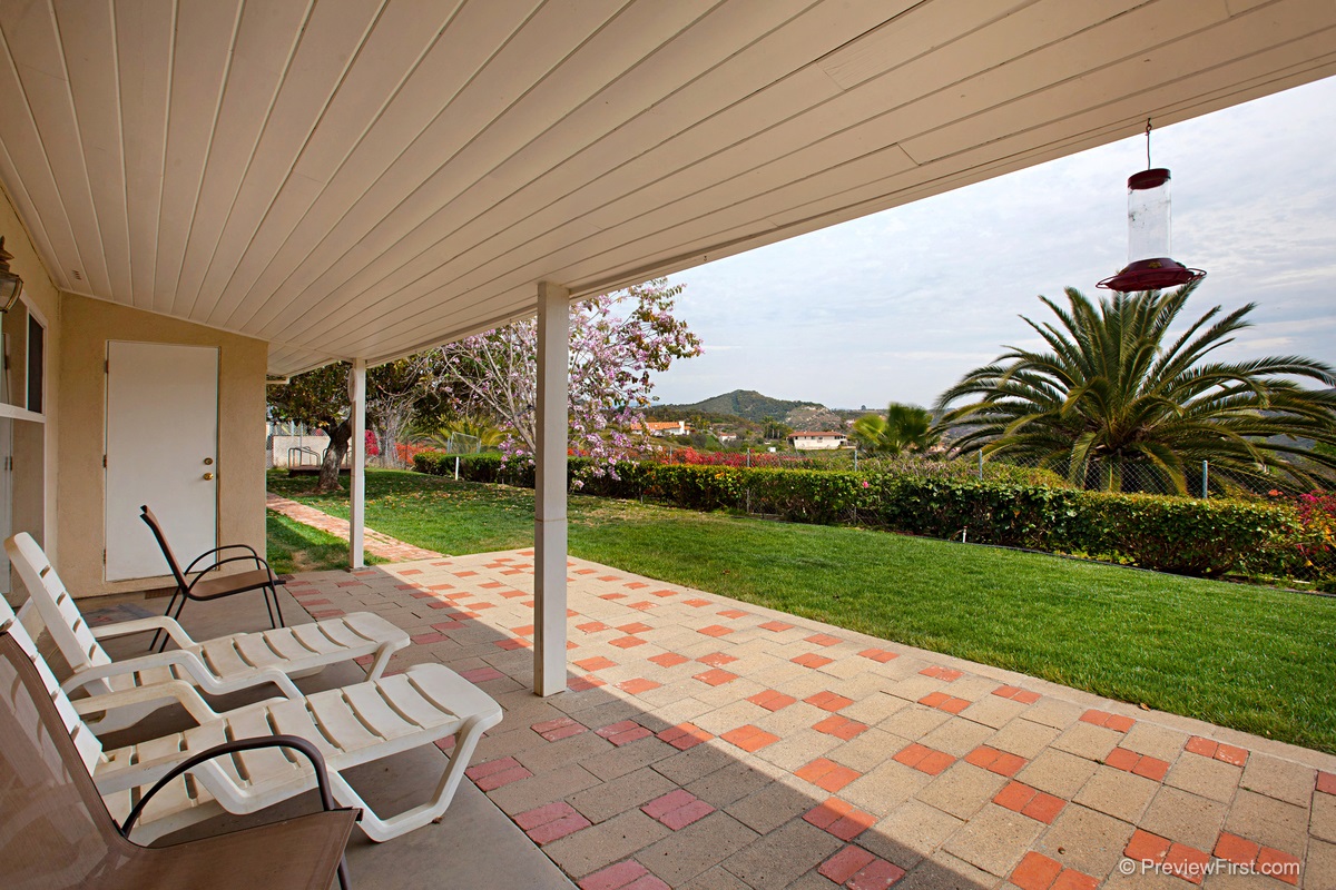31601 Wrightwood Road Bonsall, CA 92003 - Photo 20 of 25 Gallery Image 20