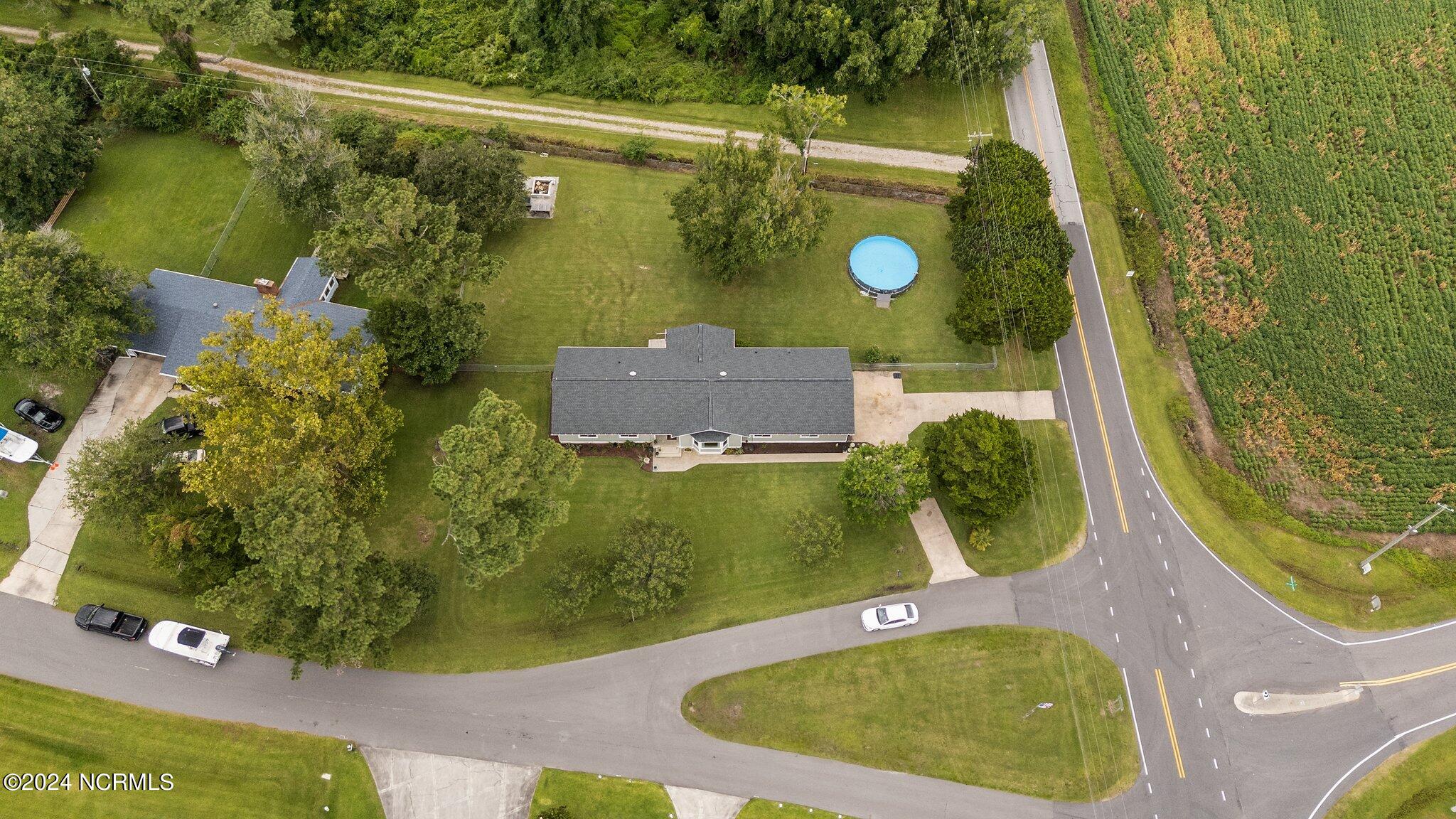 2202 North Road Morehead City, NC 28557 - Photo 42 of 47 42-web-or-mls-DJI_20240819170246_0256_D