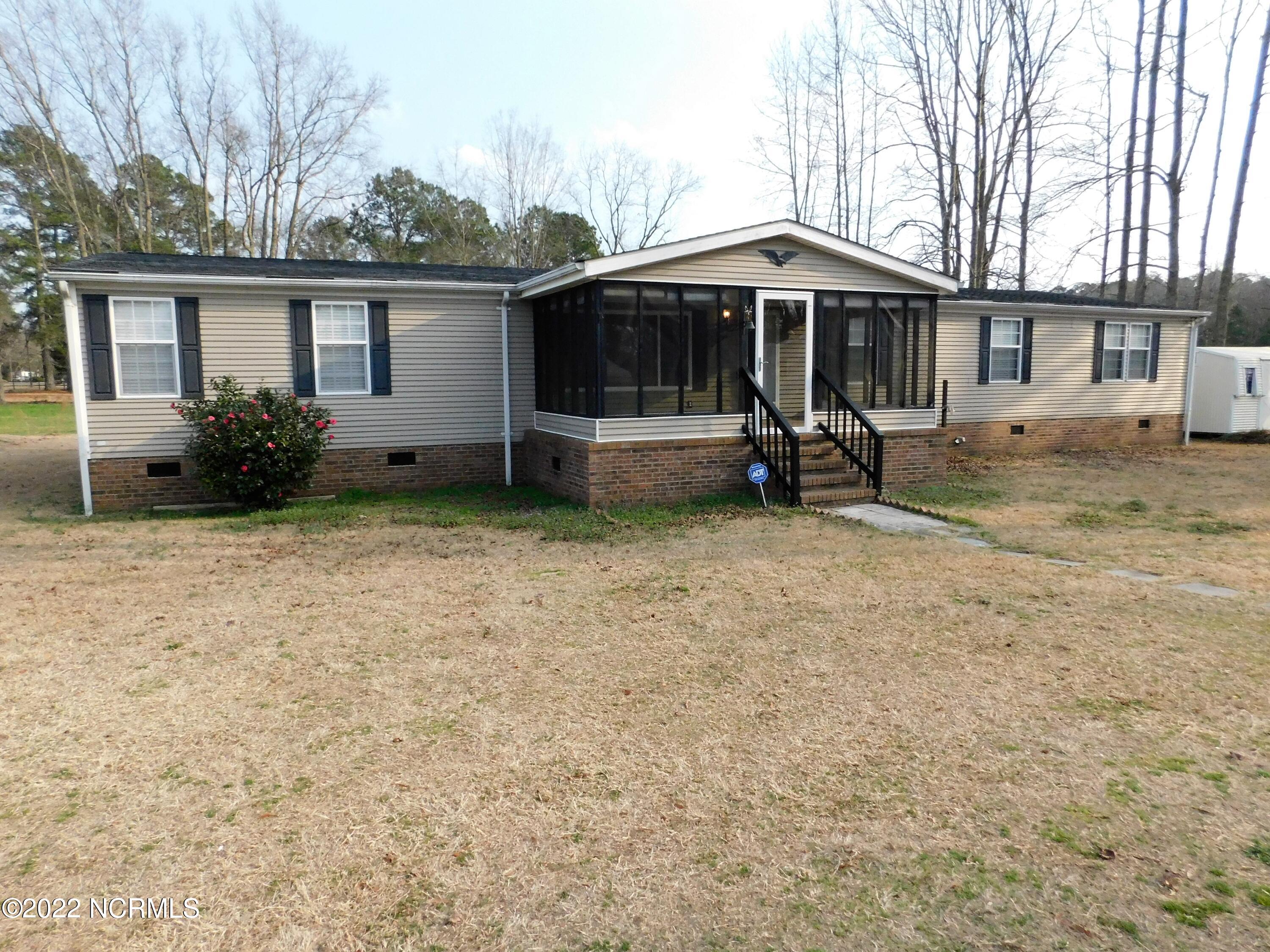 2068 South Duffie Road Red Springs, NC 28377 - Photo 1 of 46 DSCN9725 (2)