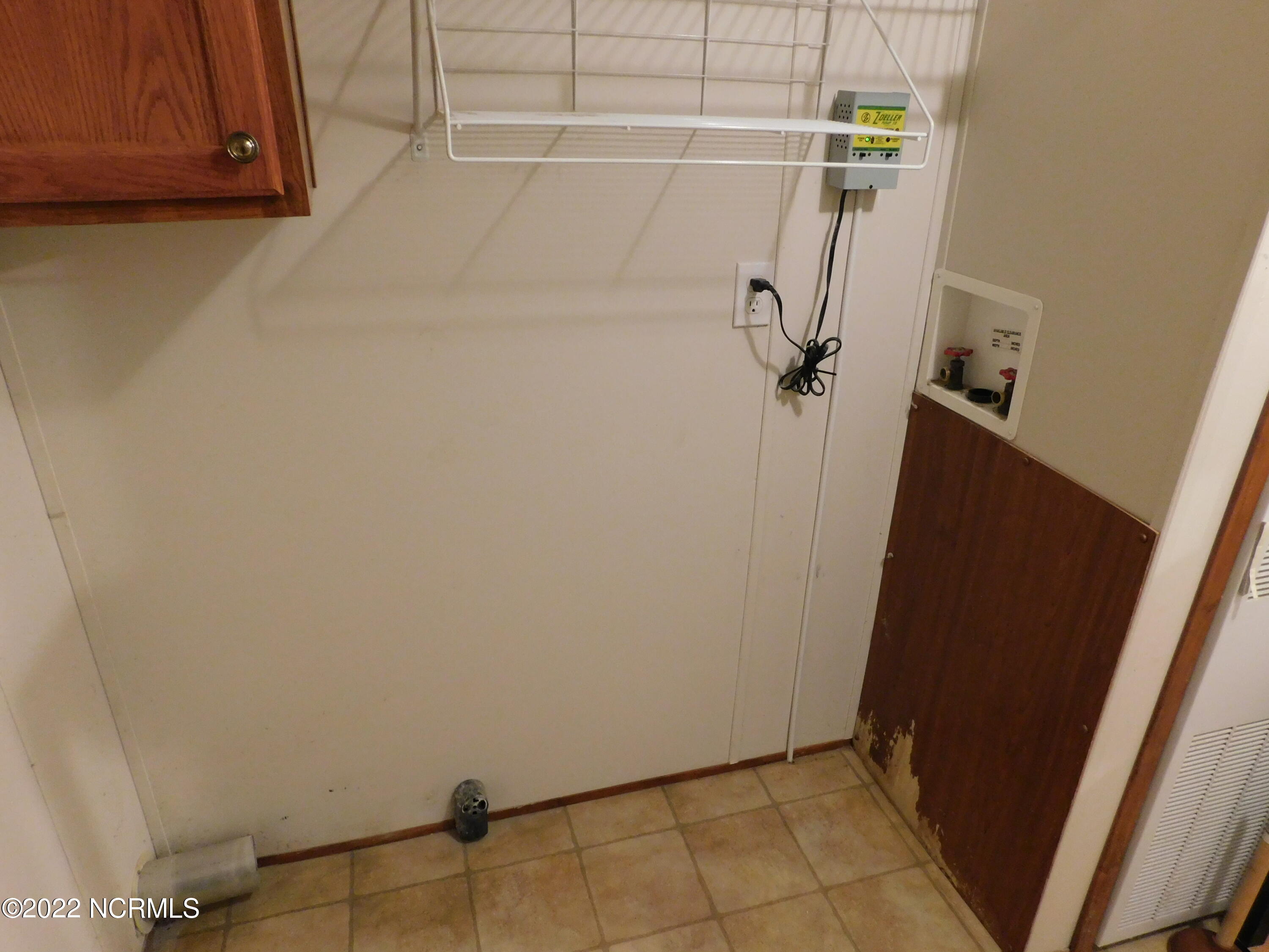 2068 South Duffie Road Red Springs, NC 28377 - Photo 30 of 46 Laundry