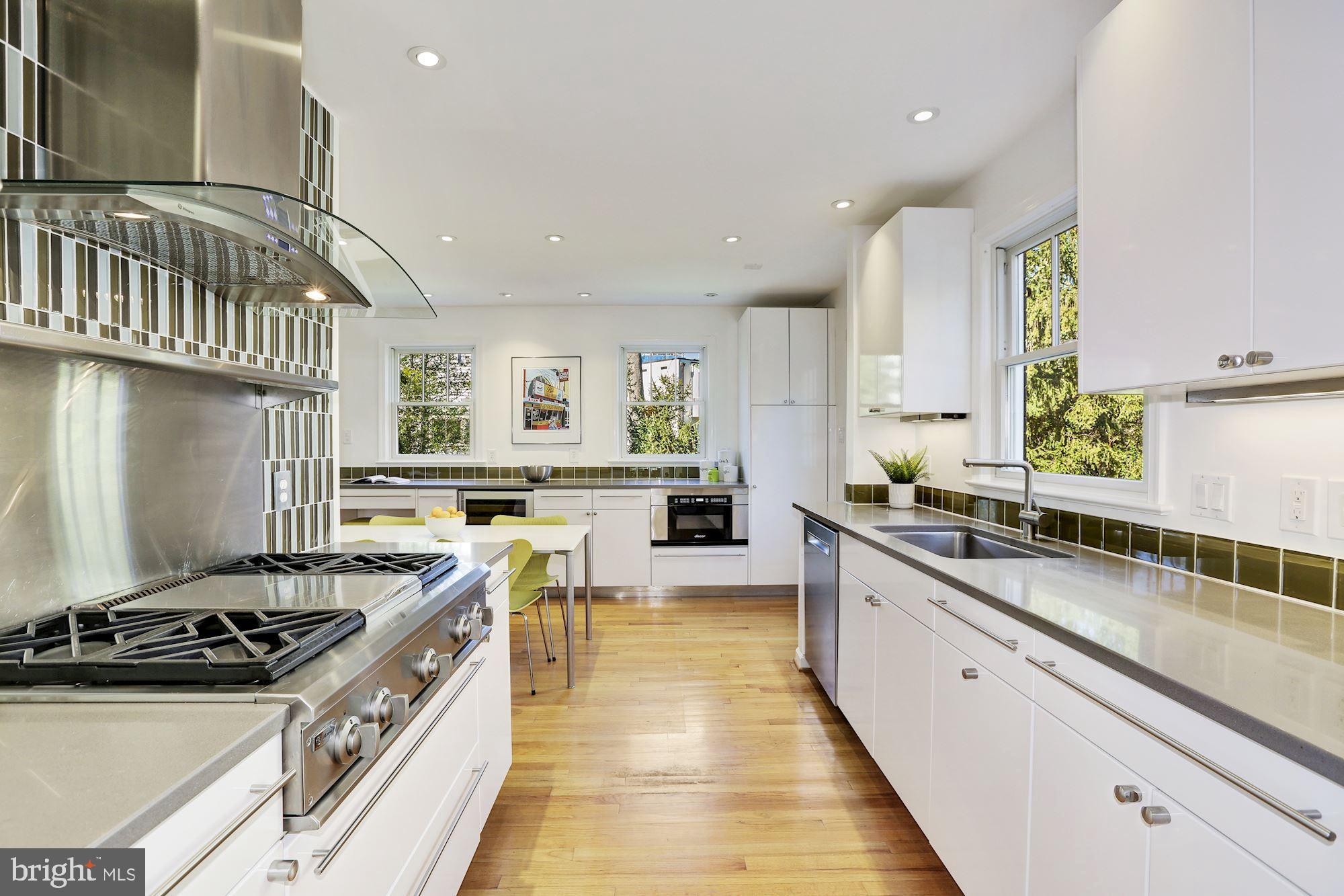 4208 Maple Terrace Chevy Chase, MD 20815 - Photo 12 of 40 Kitchen