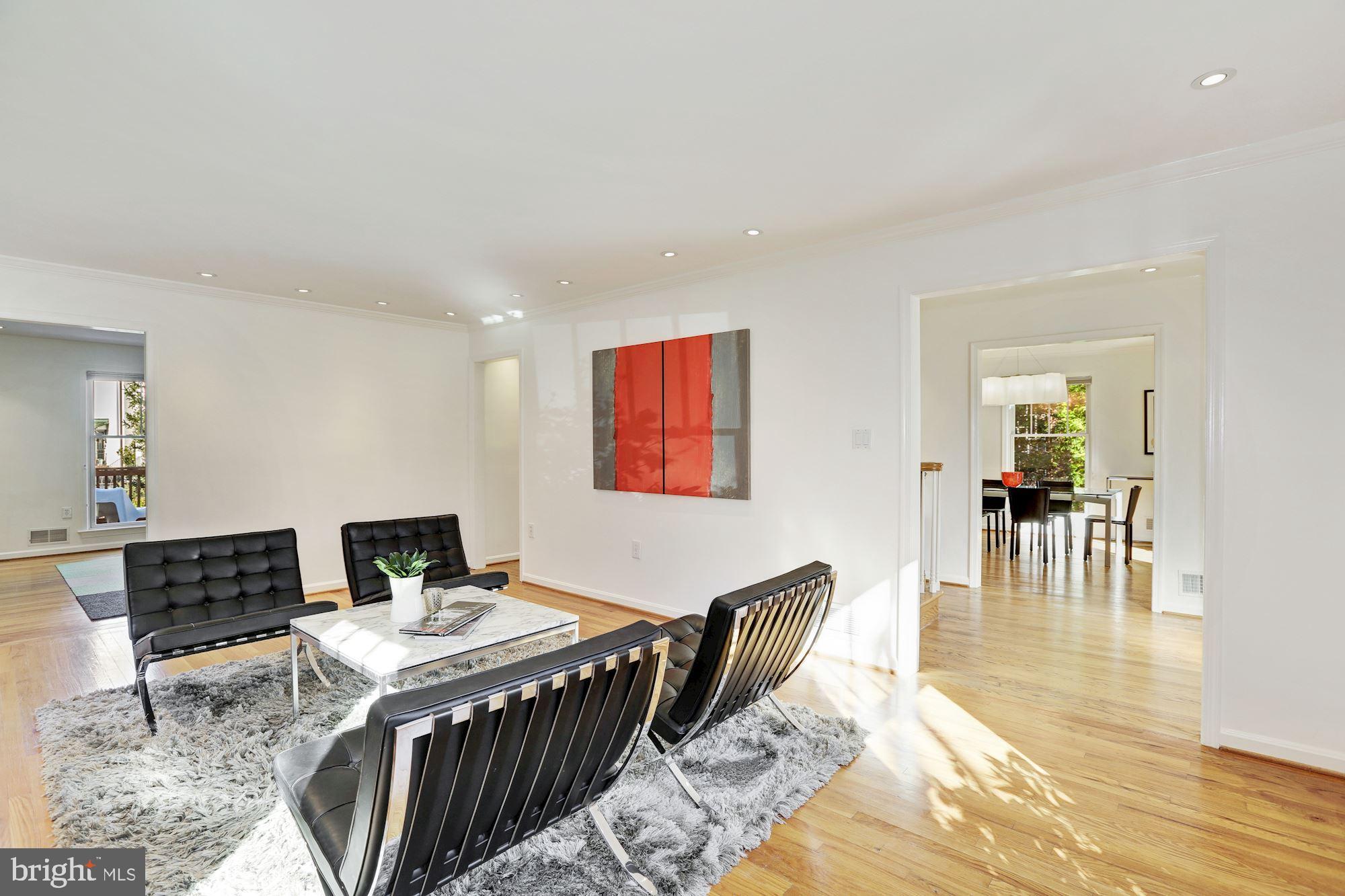 4208 Maple Terrace Chevy Chase, MD 20815 - Photo 3 of 40 Living Room