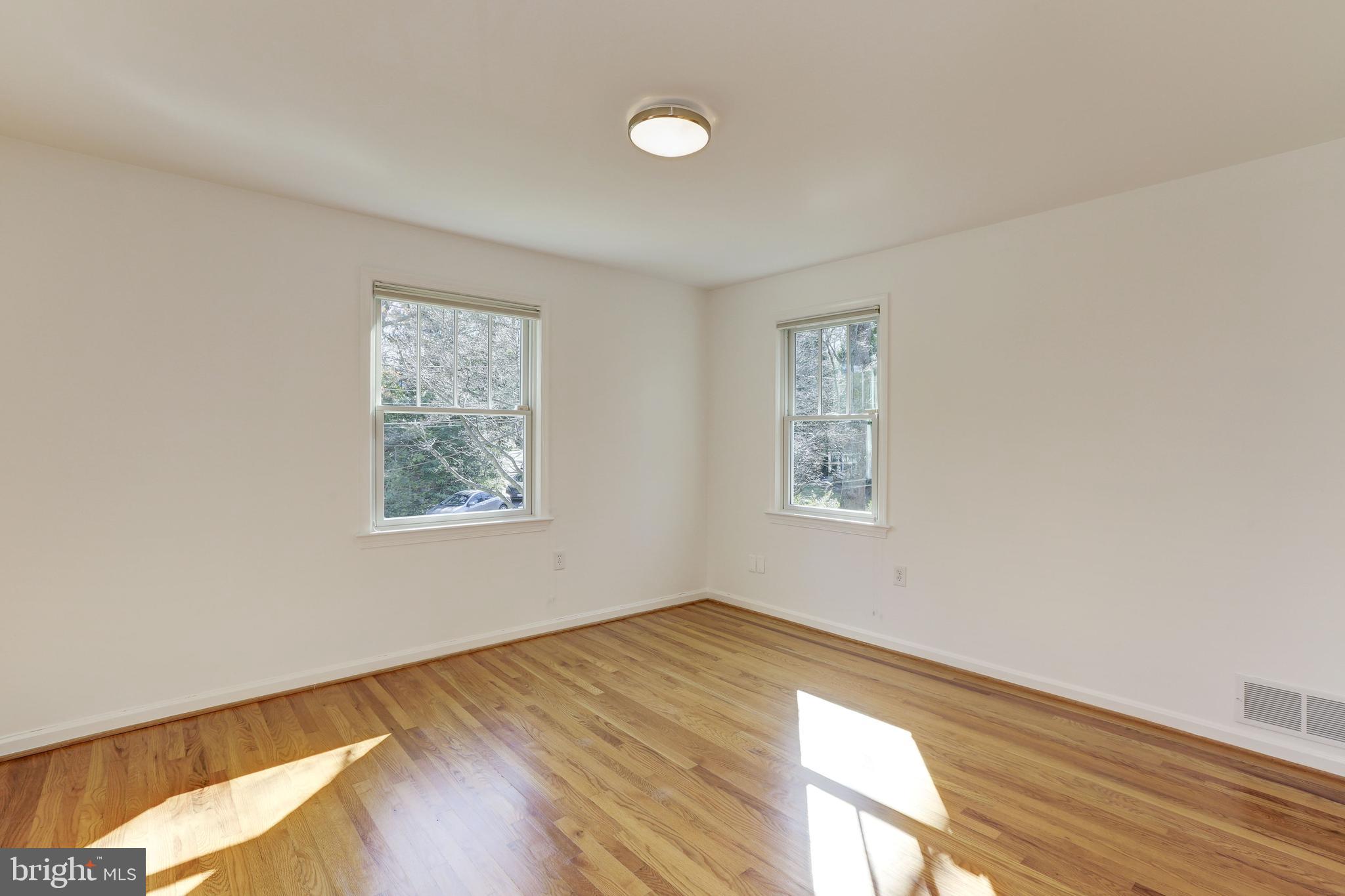 4208 Maple Terrace Chevy Chase, MD 20815 - Photo 27 of 40 Fourth Bedroom