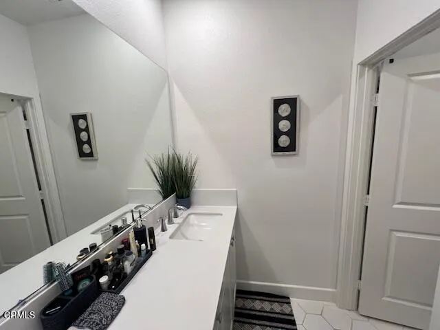 $3,700 | 2563 Little Rock Lane, Simi Valley, CA 93065