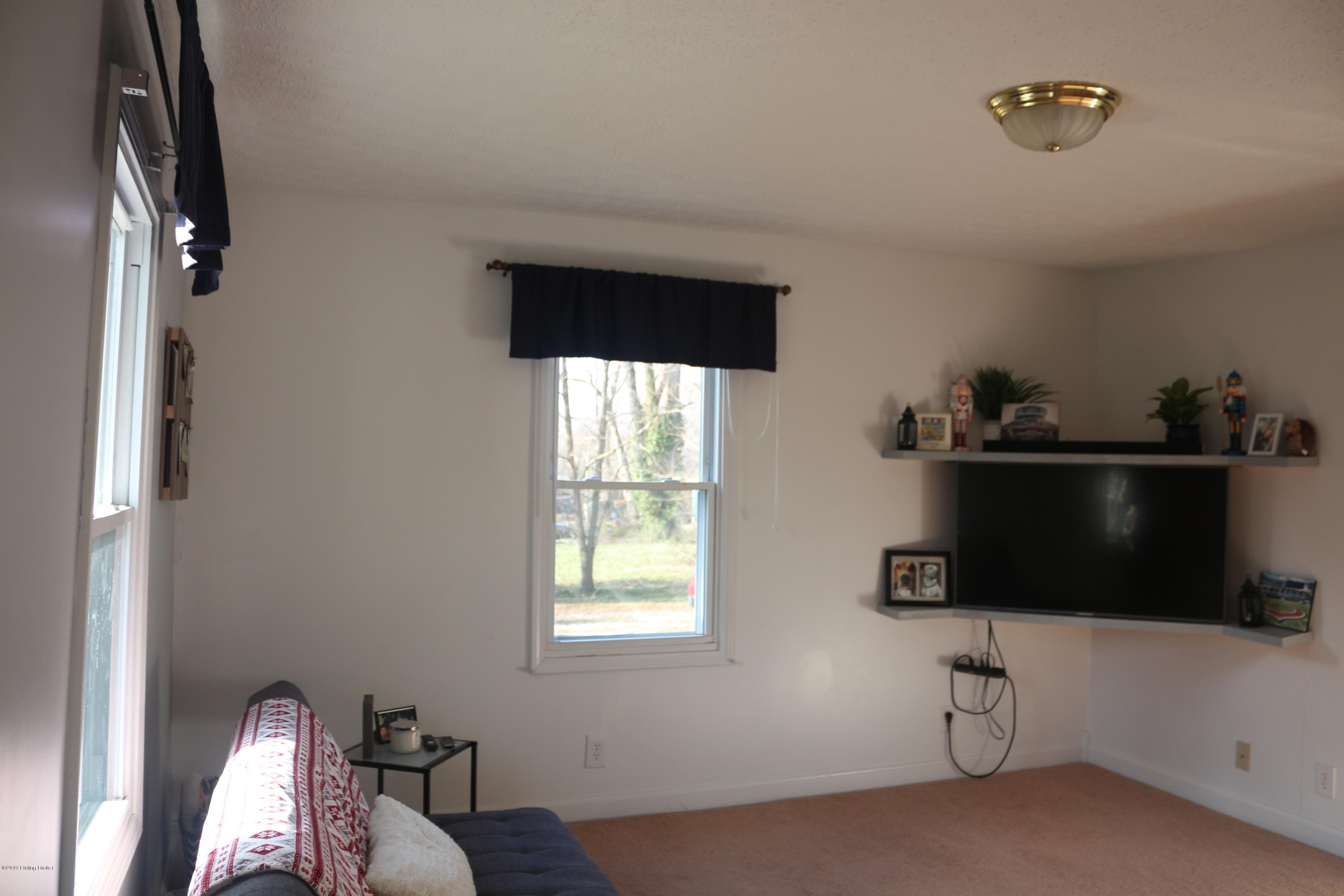 wall shelf for tv