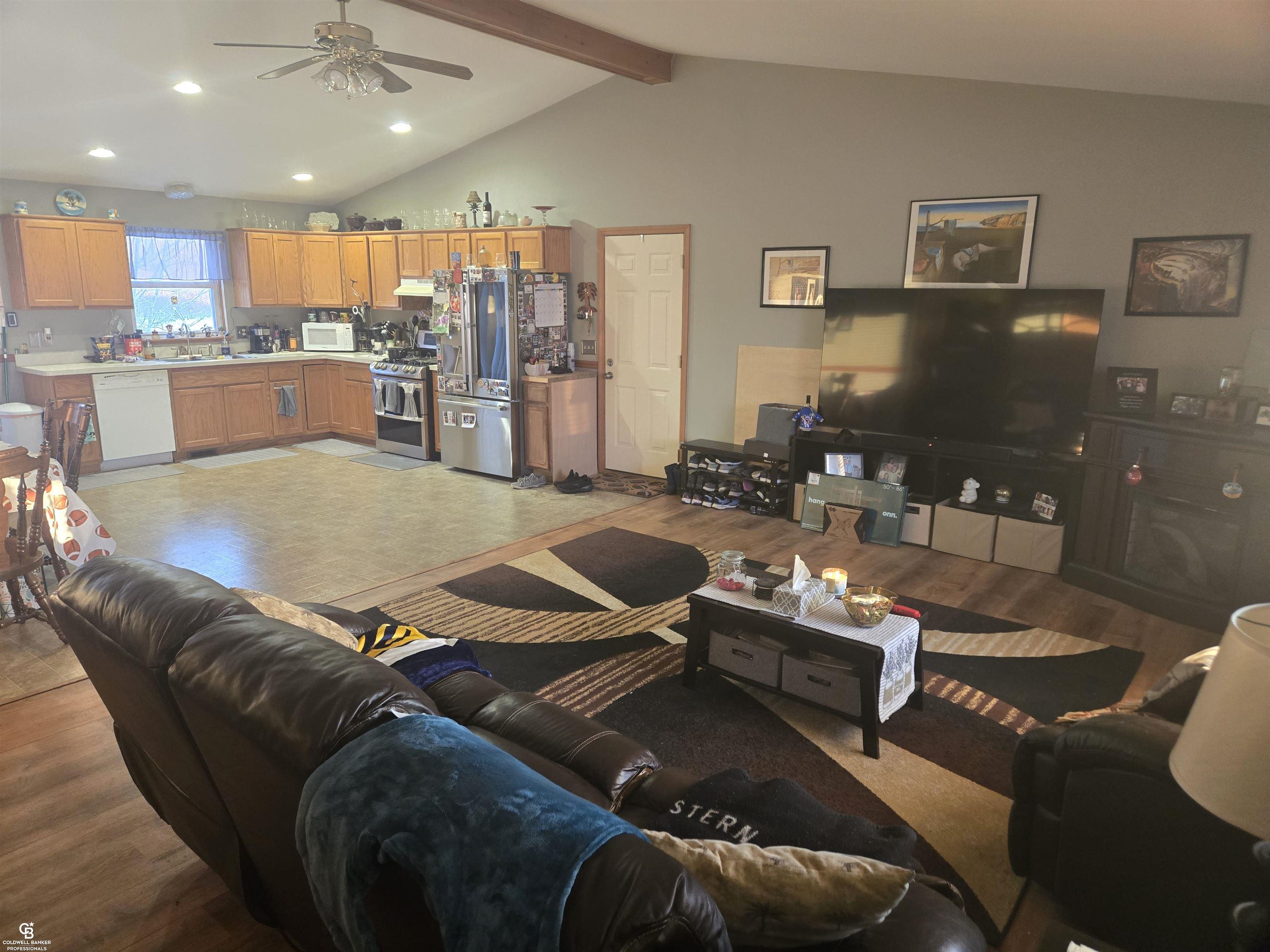 6458 Owens Road Yale, MI 48097 - Photo 7 of 27 Kitchen-living room view