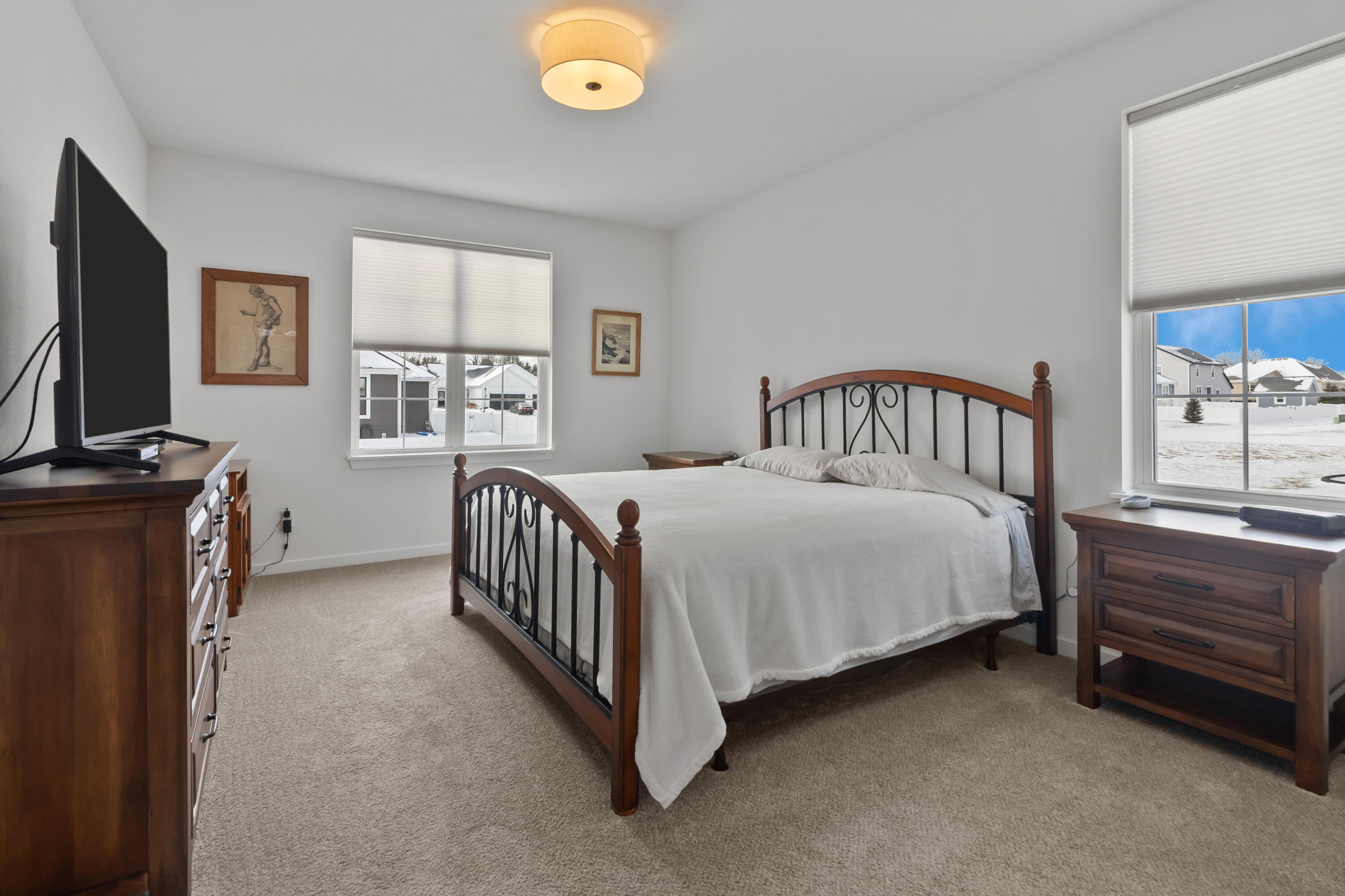 2689 Mapleton Avenue East Troy, WI 53120 - Photo 13 of 35 Master BR