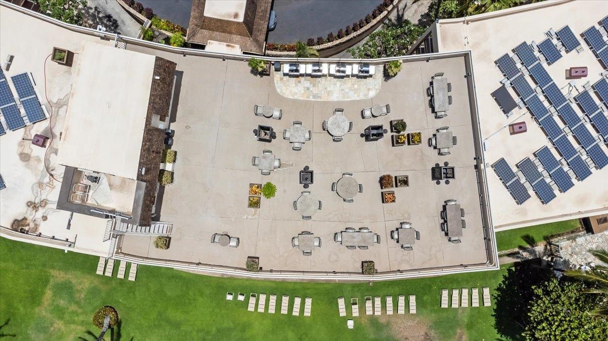 2430 South Kihei Road, Unit 206 Kihei, HI 96753 - Photo 29 of 40 a front view of a house