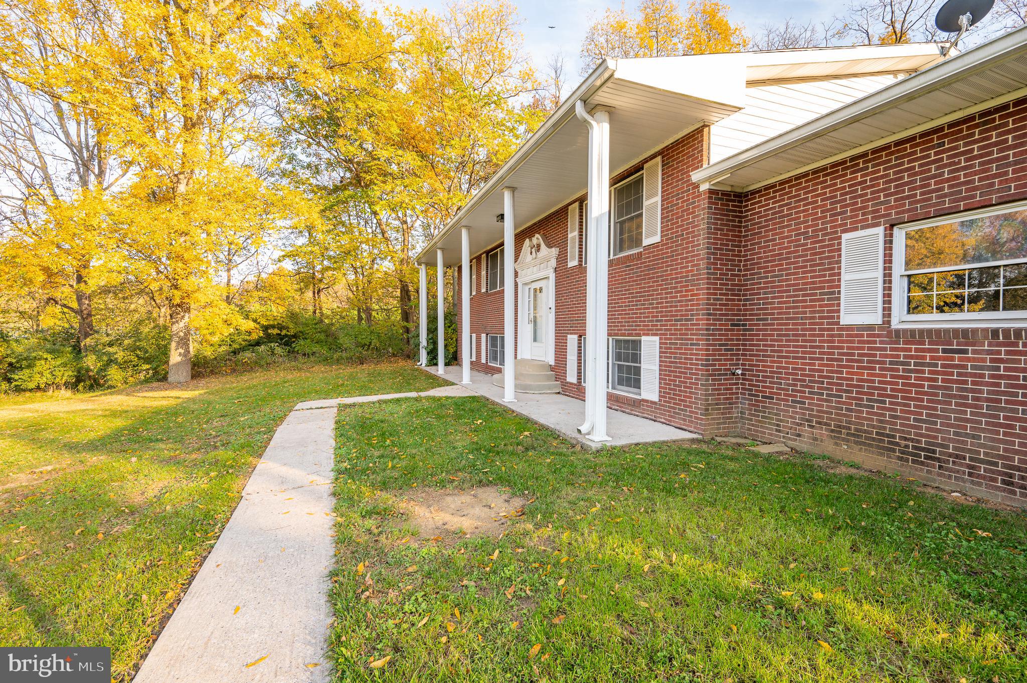 1298 Sam Mason Road Bunker Hill, WV 25413 - Photo 12 of 50 Gallery Image 12