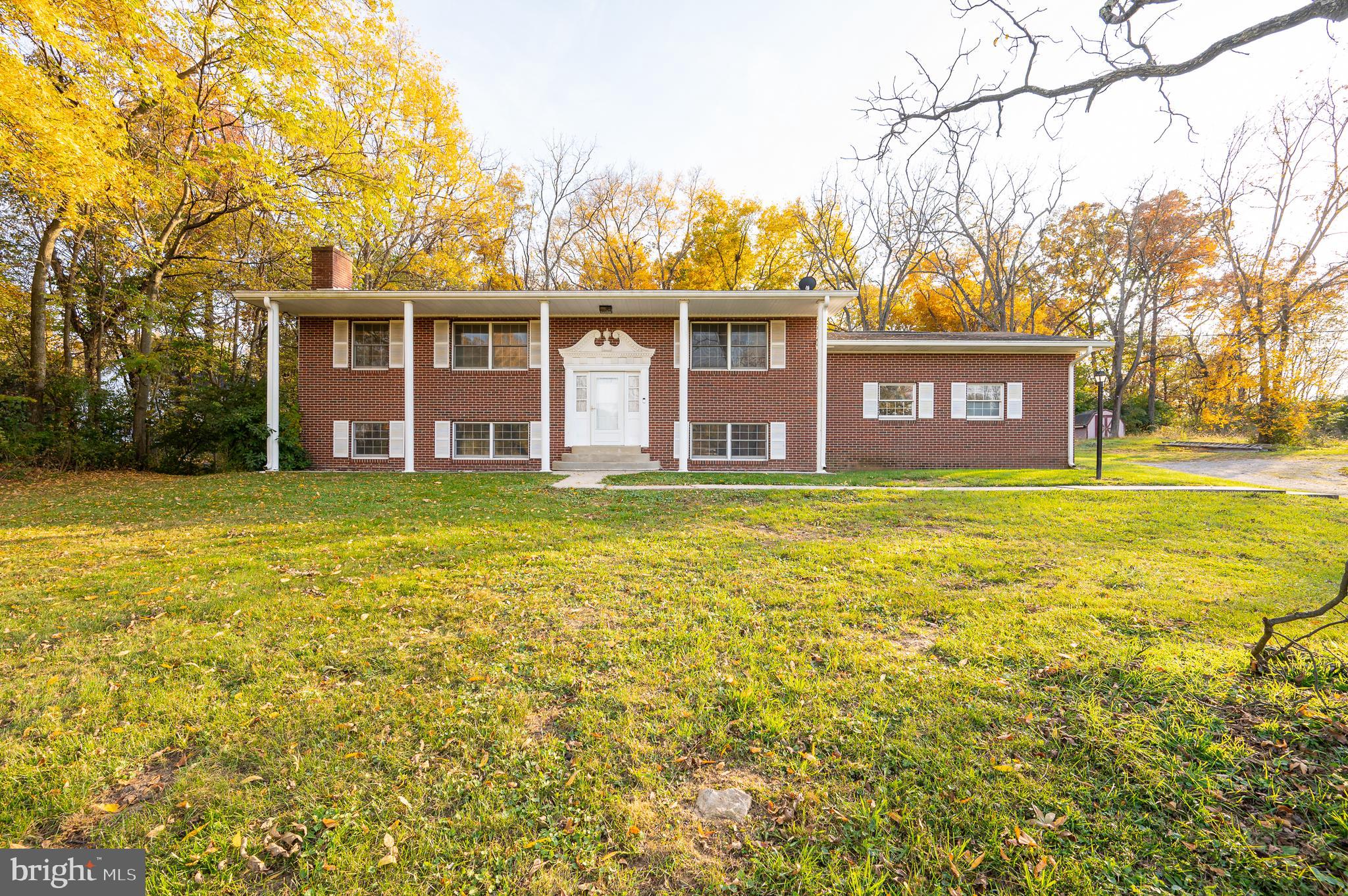 1298 Sam Mason Road Bunker Hill, WV 25413 - Photo 9 of 50 Gallery Image 9