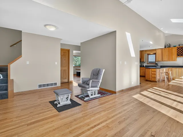 $499,900 | 4523 West Crystal Lake Road, McHenry, IL 60050