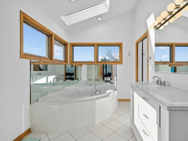 $499,900 | 4523 West Crystal Lake Road, McHenry, IL 60050