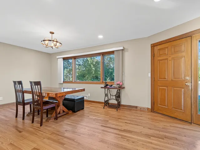 $499,900 | 4523 West Crystal Lake Road, McHenry, IL 60050