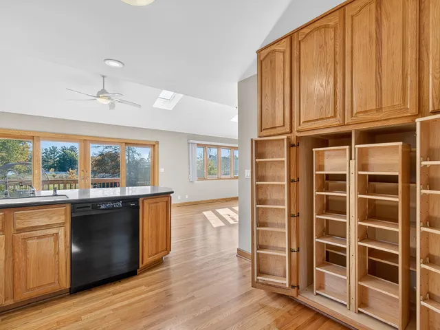 $499,900 | 4523 West Crystal Lake Road, McHenry, IL 60050