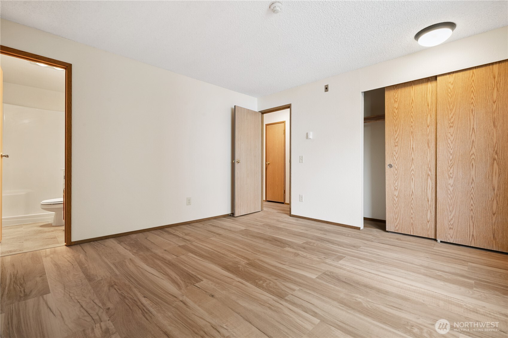 9608 Northeast 188th Street Bothell, WA 98011 - Photo 9 of 15