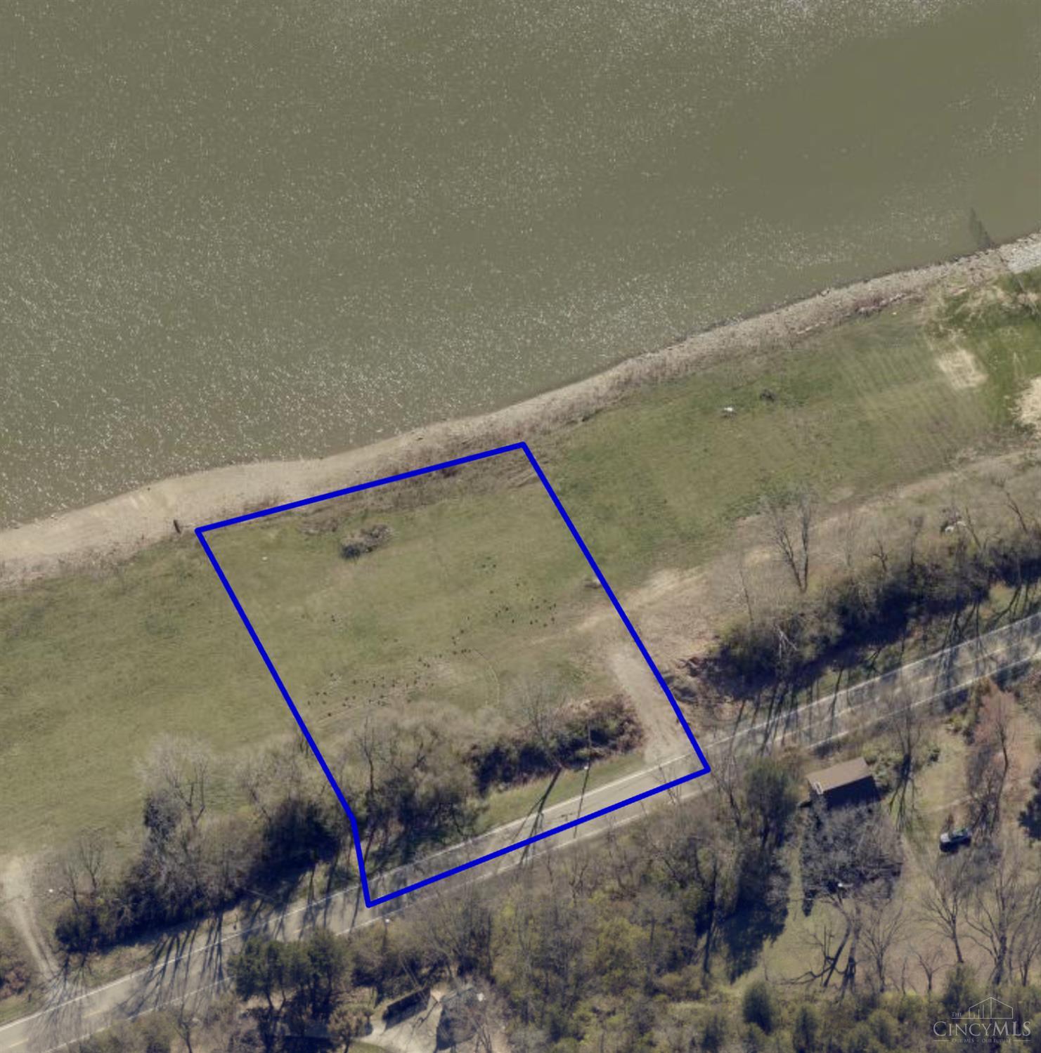 9694 Hamilton Cleves Road Harrison, OH 45030 - Photo 1 of 8