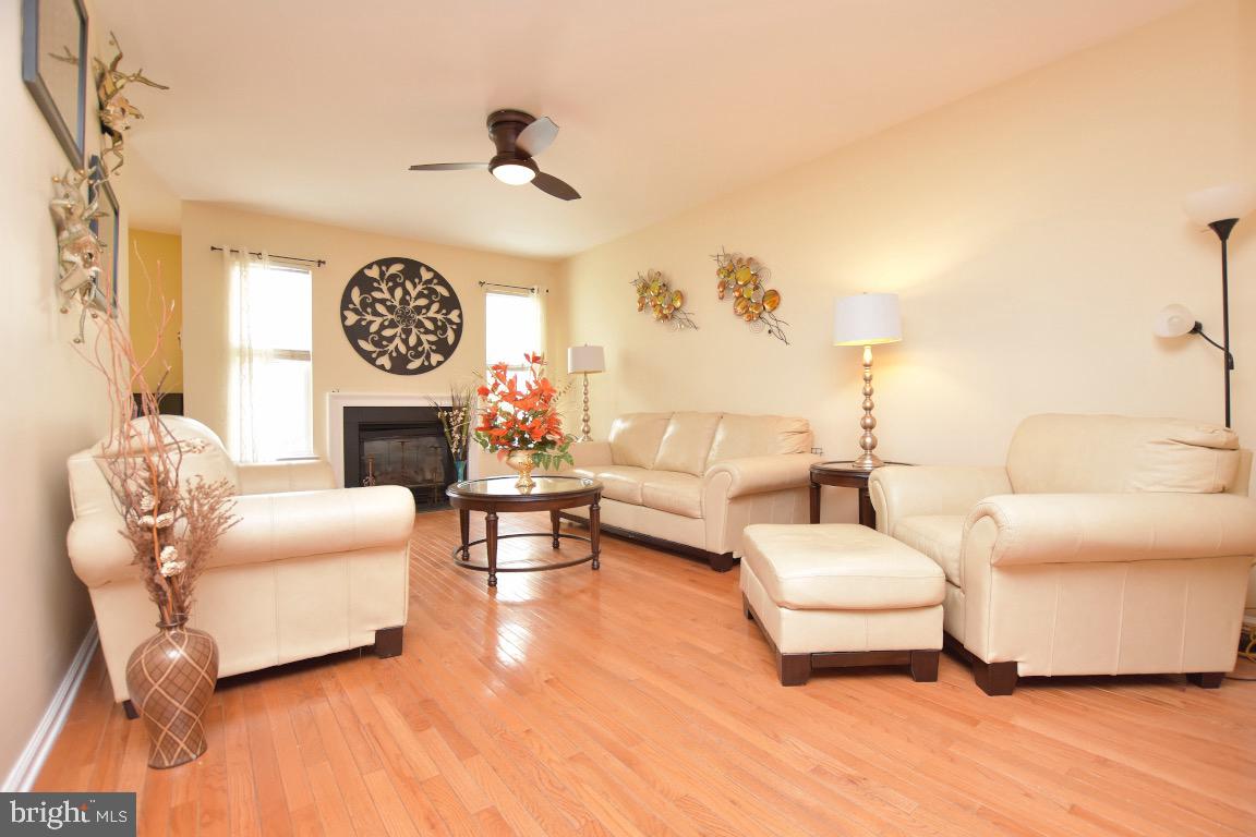 110 Castleton Road Delran, NJ 08075 - Photo 5 of 28