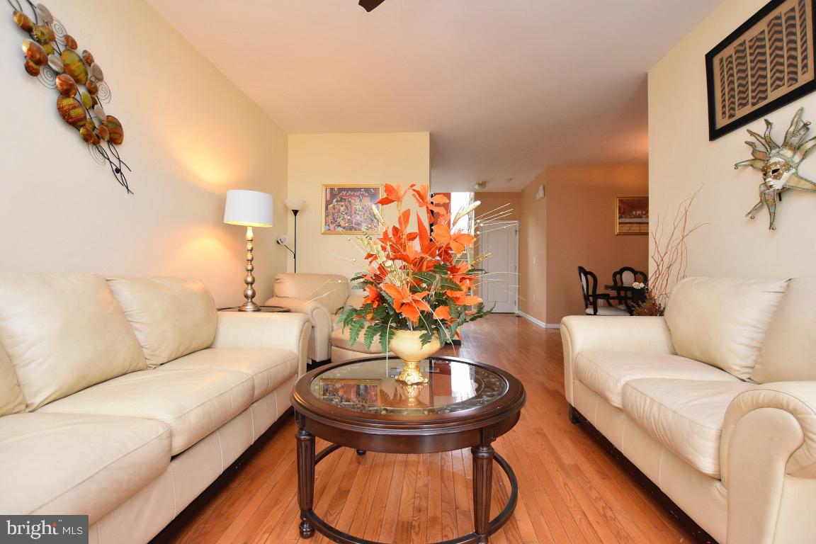 110 Castleton Road Delran, NJ 08075 - Photo 7 of 28
