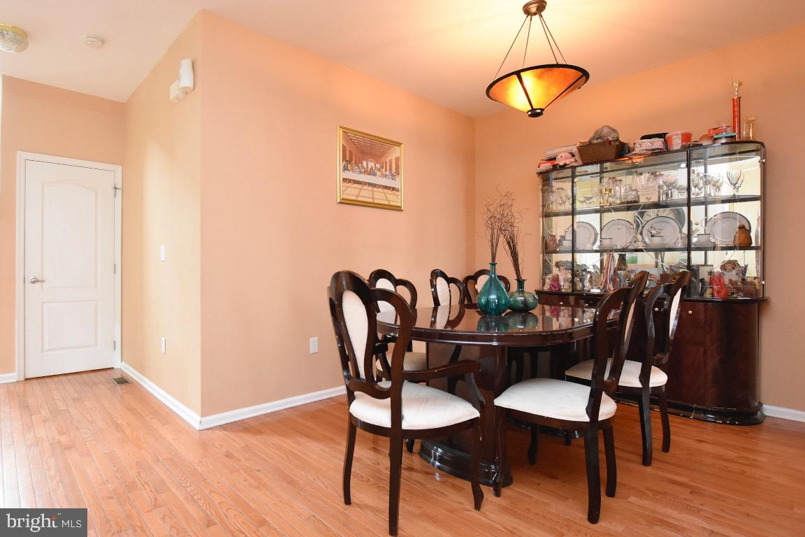 110 Castleton Road Delran, NJ 08075 - Photo 8 of 28