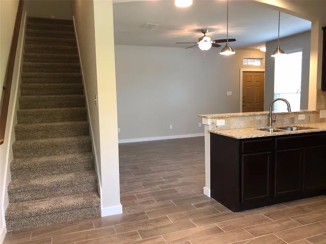 $1,995 | 1023 Skyview Court, Midlothian, TX 76065