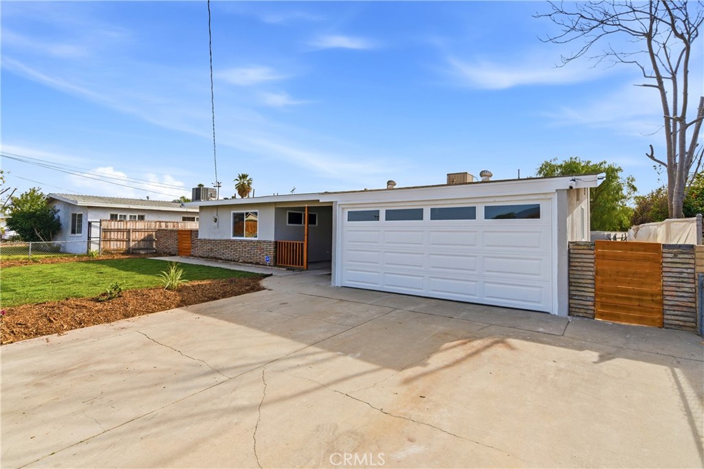 125 Alru Street Rialto, CA 92376 - Photo 2 of 56