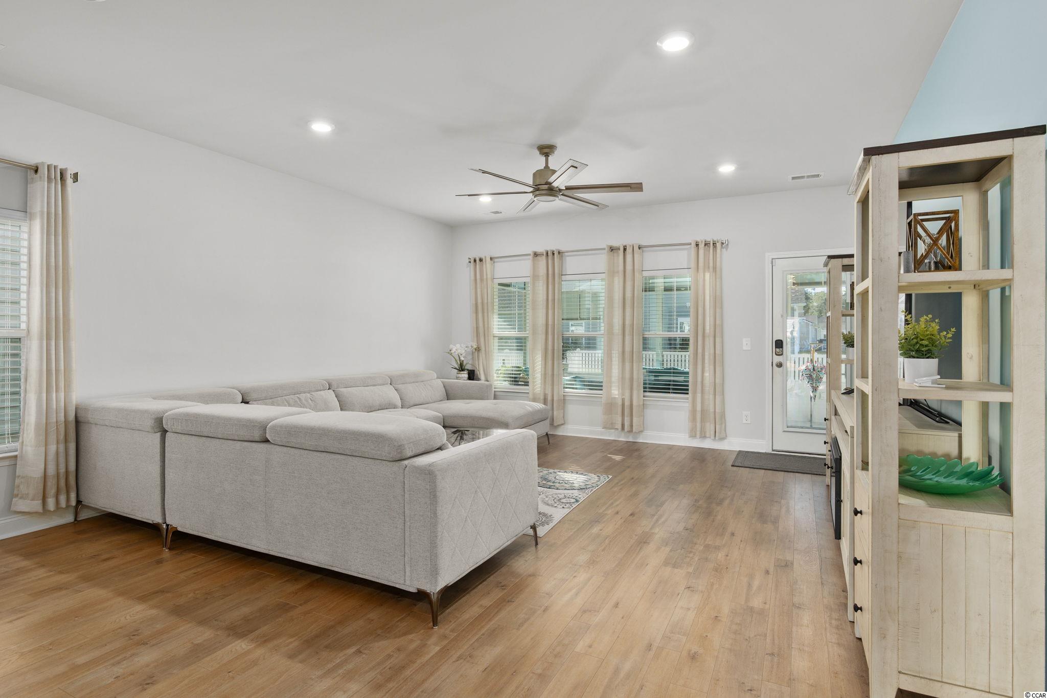841 Brant Street Myrtle Beach, SC 29579 - Photo 11 of 40 Gallery Image 11