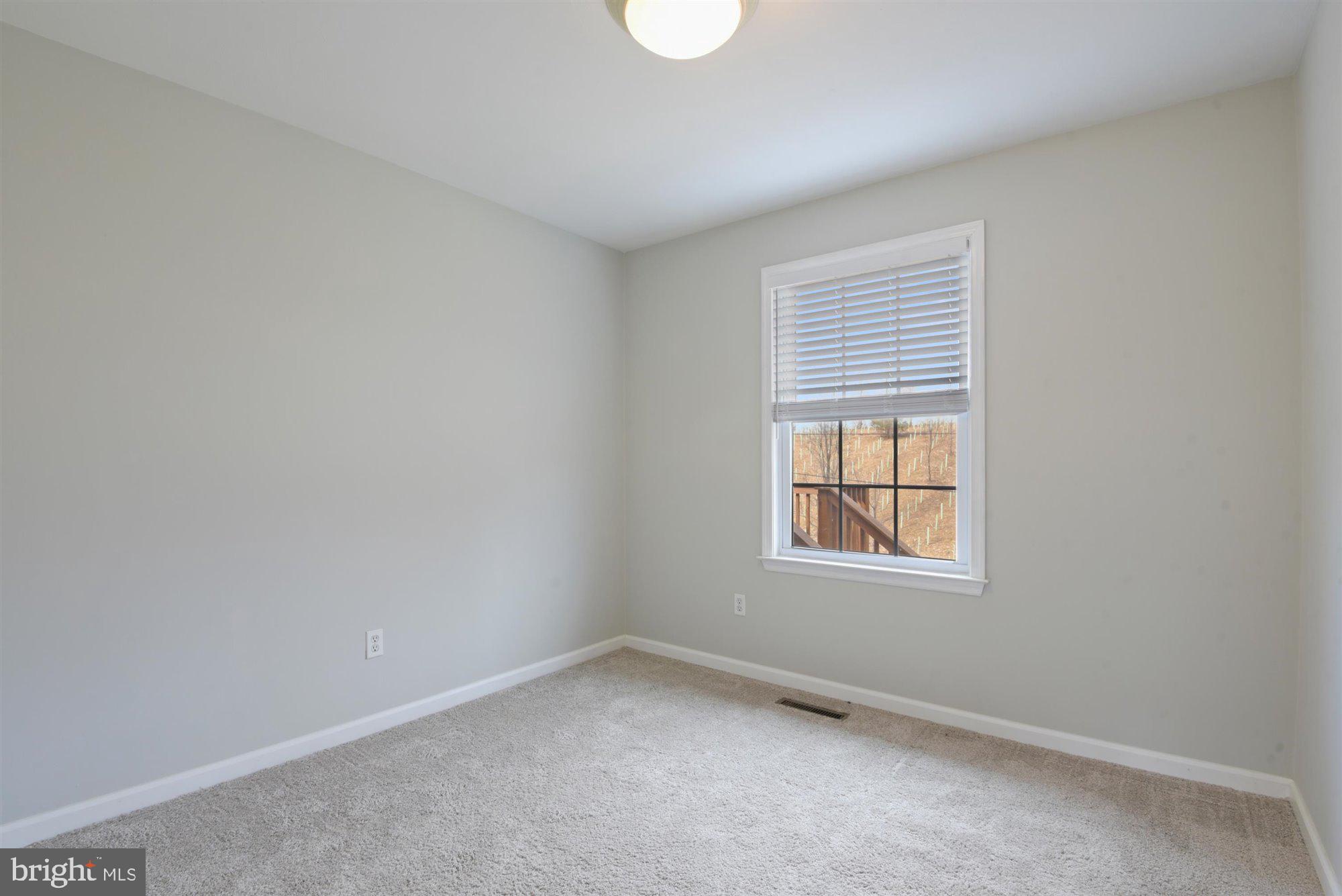 15071 New Windsor Road New Windsor, MD 21776 - Photo 11 of 27 Bedroom
