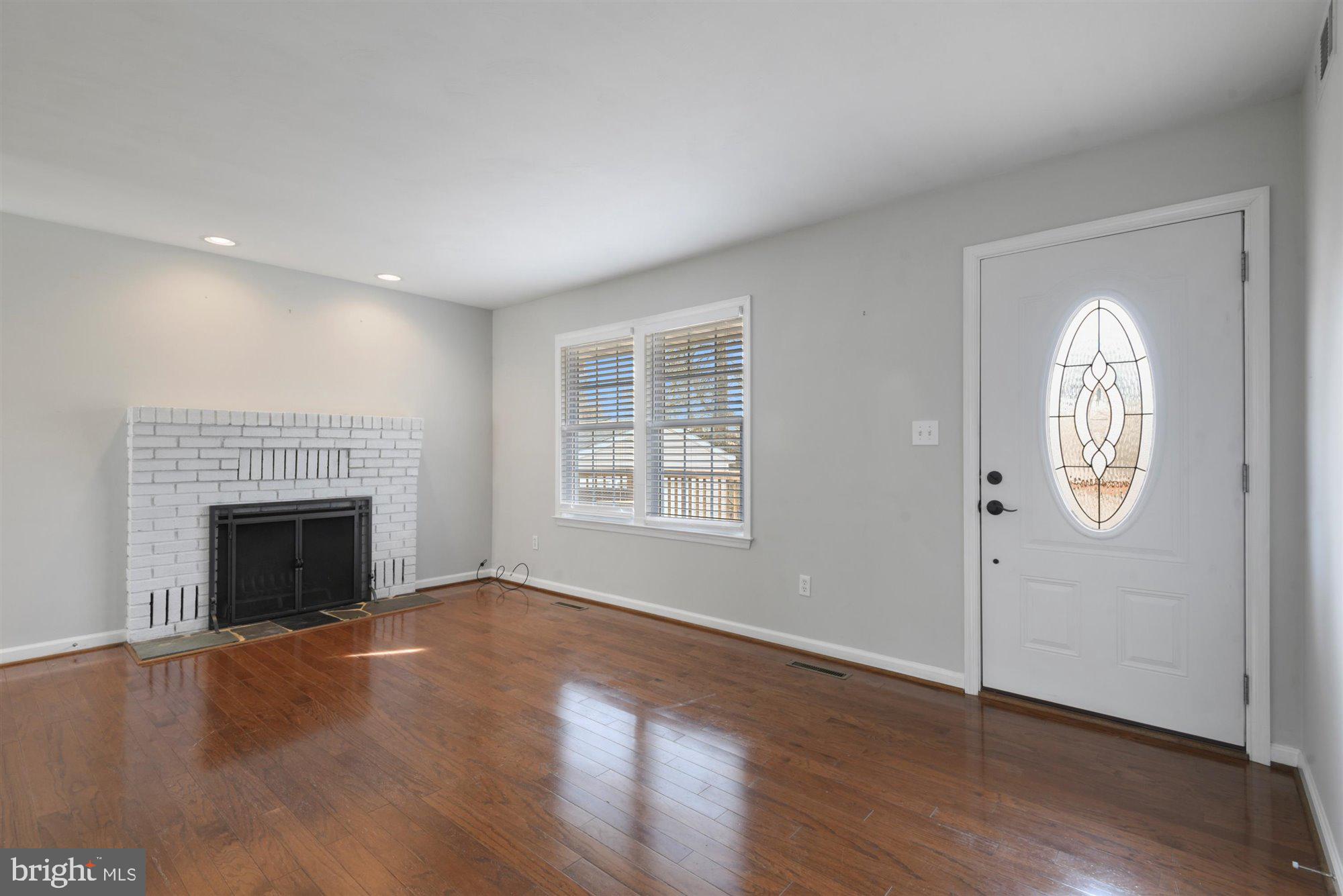 15071 New Windsor Road New Windsor, MD 21776 - Photo 8 of 27 Living Room w/Fireplace