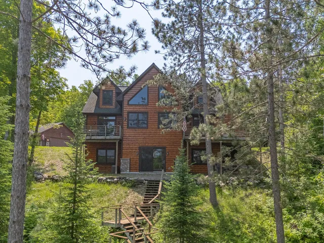 $795,000 | 7916 South Little Thunder Drive Northeast, Remer, MN 56672