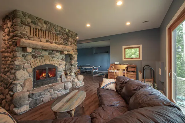 $795,000 | 7916 South Little Thunder Drive Northeast, Remer, MN 56672