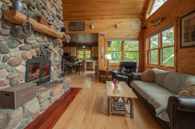 $795,000 | 7916 South Little Thunder Drive Northeast, Remer, MN 56672