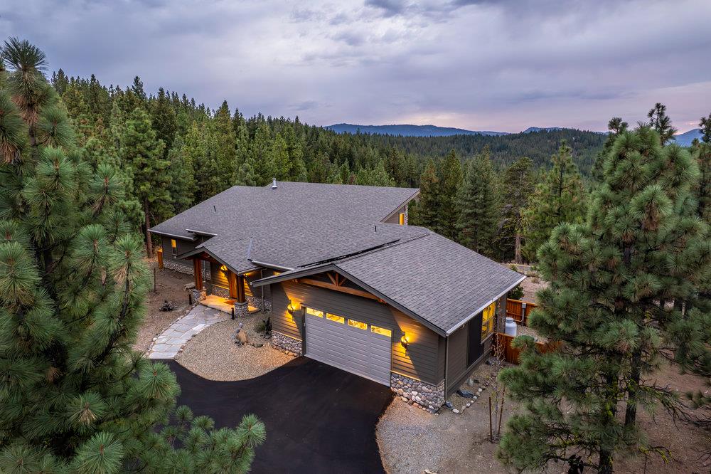 522 Night Hawk Portola, CA 96122 - Photo 4 of 54