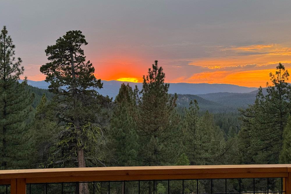 522 Night Hawk Portola, CA 96122 - Photo 46 of 54 a view of a outdoor space