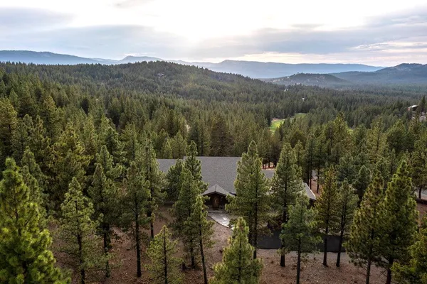 $799,000 | 522 Night Hawk, Portola, CA 96122