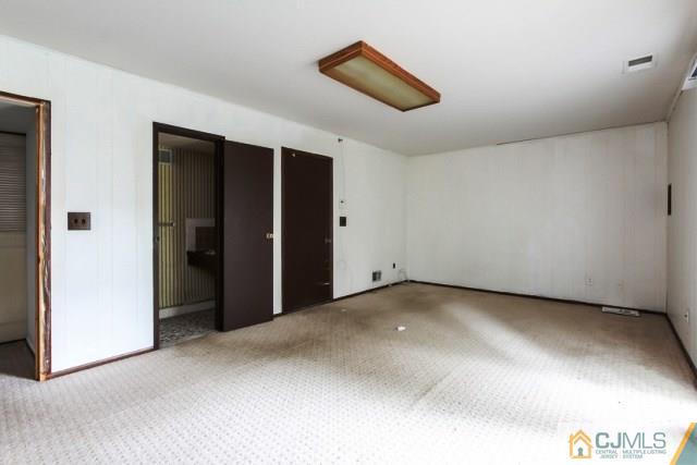7202 Hana Road Edison, NJ 08817 - Photo 21 of 25 a view of an empty room